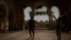 extant_GameOfThrones_1x03-LordSnow_4533