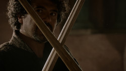 extant_GameOfThrones_1x03-LordSnow_4561