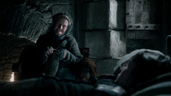 extant_GameOfThrones_1x04-CripplesBastardsAndBrokenThings_0103