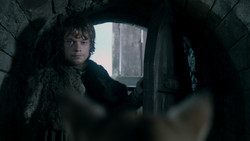 extant_GameOfThrones_1x04-CripplesBastardsAndBrokenThings_0111