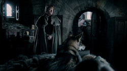 extant_GameOfThrones_1x04-CripplesBastardsAndBrokenThings_0127