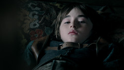 extant_GameOfThrones_1x04-CripplesBastardsAndBrokenThings_0147