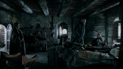 extant_GameOfThrones_1x04-CripplesBastardsAndBrokenThings_0173