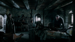 extant_GameOfThrones_1x04-CripplesBastardsAndBrokenThings_0177