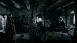 extant_GameOfThrones_1x04-CripplesBastardsAndBrokenThings_0179