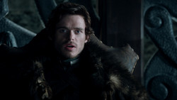extant_GameOfThrones_1x04-CripplesBastardsAndBrokenThings_0201