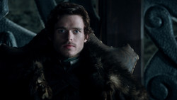 extant_GameOfThrones_1x04-CripplesBastardsAndBrokenThings_0212