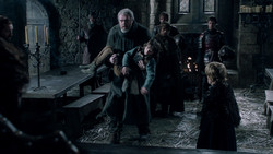 extant_GameOfThrones_1x04-CripplesBastardsAndBrokenThings_0224