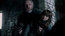extant_GameOfThrones_1x04-CripplesBastardsAndBrokenThings_0228