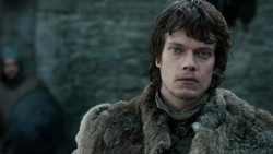 extant_GameOfThrones_1x04-CripplesBastardsAndBrokenThings_0526