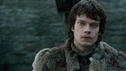 extant_GameOfThrones_1x04-CripplesBastardsAndBrokenThings_0527