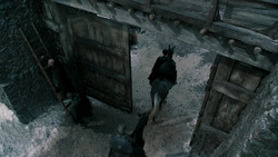 extant_GameOfThrones_1x04-CripplesBastardsAndBrokenThings_0537