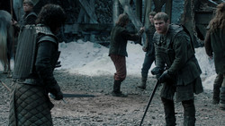 extant_GameOfThrones_1x04-CripplesBastardsAndBrokenThings_0566
