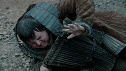 extant_GameOfThrones_1x04-CripplesBastardsAndBrokenThings_0633