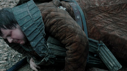 extant_GameOfThrones_1x04-CripplesBastardsAndBrokenThings_0643