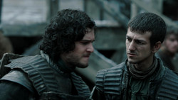 extant_GameOfThrones_1x04-CripplesBastardsAndBrokenThings_0676