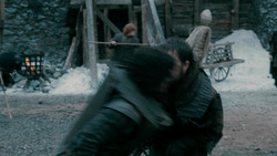 extant_GameOfThrones_1x04-CripplesBastardsAndBrokenThings_0754