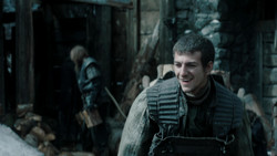 extant_GameOfThrones_1x04-CripplesBastardsAndBrokenThings_0784