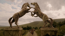 extant_GameOfThrones_1x04-CripplesBastardsAndBrokenThings_0940