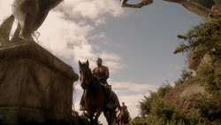 extant_GameOfThrones_1x04-CripplesBastardsAndBrokenThings_0950