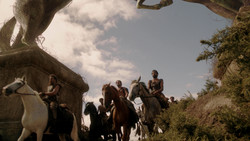 extant_GameOfThrones_1x04-CripplesBastardsAndBrokenThings_0959