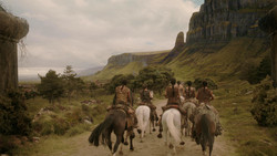 extant_GameOfThrones_1x04-CripplesBastardsAndBrokenThings_0964