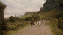 extant_GameOfThrones_1x04-CripplesBastardsAndBrokenThings_0968