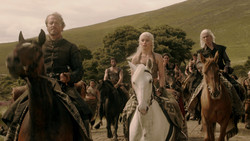 extant_GameOfThrones_1x04-CripplesBastardsAndBrokenThings_0969
