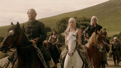 extant_GameOfThrones_1x04-CripplesBastardsAndBrokenThings_0972