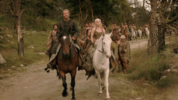 extant_GameOfThrones_1x04-CripplesBastardsAndBrokenThings_1047