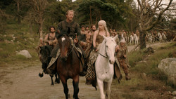 extant_GameOfThrones_1x04-CripplesBastardsAndBrokenThings_1056