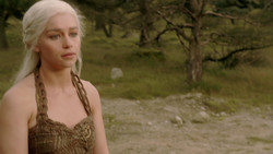 extant_GameOfThrones_1x04-CripplesBastardsAndBrokenThings_1067