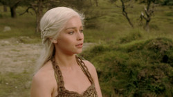 extant_GameOfThrones_1x04-CripplesBastardsAndBrokenThings_1078