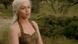 extant_GameOfThrones_1x04-CripplesBastardsAndBrokenThings_1081