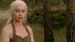 extant_GameOfThrones_1x04-CripplesBastardsAndBrokenThings_1092