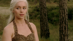 extant_GameOfThrones_1x04-CripplesBastardsAndBrokenThings_1093