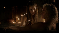 extant_GameOfThrones_1x04-CripplesBastardsAndBrokenThings_1146