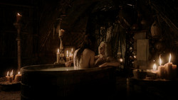 extant_GameOfThrones_1x04-CripplesBastardsAndBrokenThings_1190
