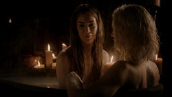 extant_GameOfThrones_1x04-CripplesBastardsAndBrokenThings_1280