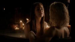 extant_GameOfThrones_1x04-CripplesBastardsAndBrokenThings_1293