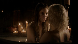 extant_GameOfThrones_1x04-CripplesBastardsAndBrokenThings_1517