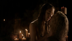 extant_GameOfThrones_1x04-CripplesBastardsAndBrokenThings_1546