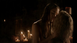 extant_GameOfThrones_1x04-CripplesBastardsAndBrokenThings_1548