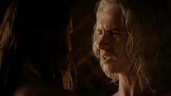 extant_GameOfThrones_1x04-CripplesBastardsAndBrokenThings_1613