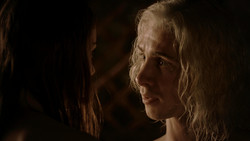 extant_GameOfThrones_1x04-CripplesBastardsAndBrokenThings_1630