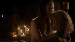 extant_GameOfThrones_1x04-CripplesBastardsAndBrokenThings_1671