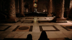 extant_GameOfThrones_1x04-CripplesBastardsAndBrokenThings_1681