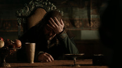 extant_GameOfThrones_1x04-CripplesBastardsAndBrokenThings_1868