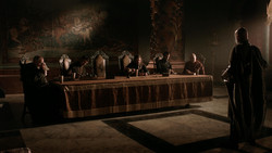 extant_GameOfThrones_1x04-CripplesBastardsAndBrokenThings_1879