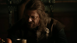extant_GameOfThrones_1x04-CripplesBastardsAndBrokenThings_1980